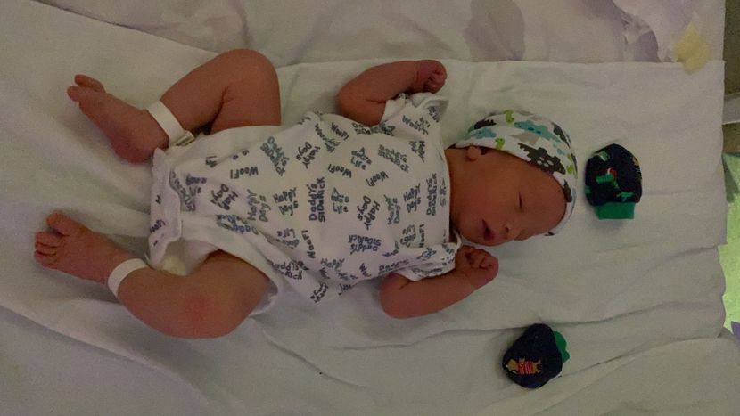 41C0852E-3A2C-4862-A8C8-F3C15BAF7E0C - Bebe Lucas 01-mai
