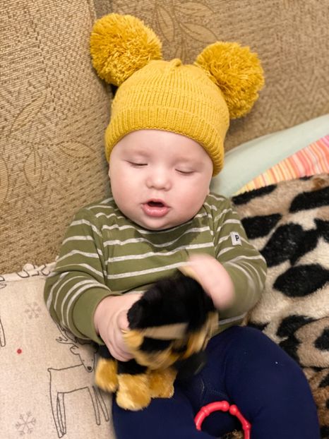 DB91F57C-DF89-45A4-8E9D-76A478D4B941 - Lucas 5 months