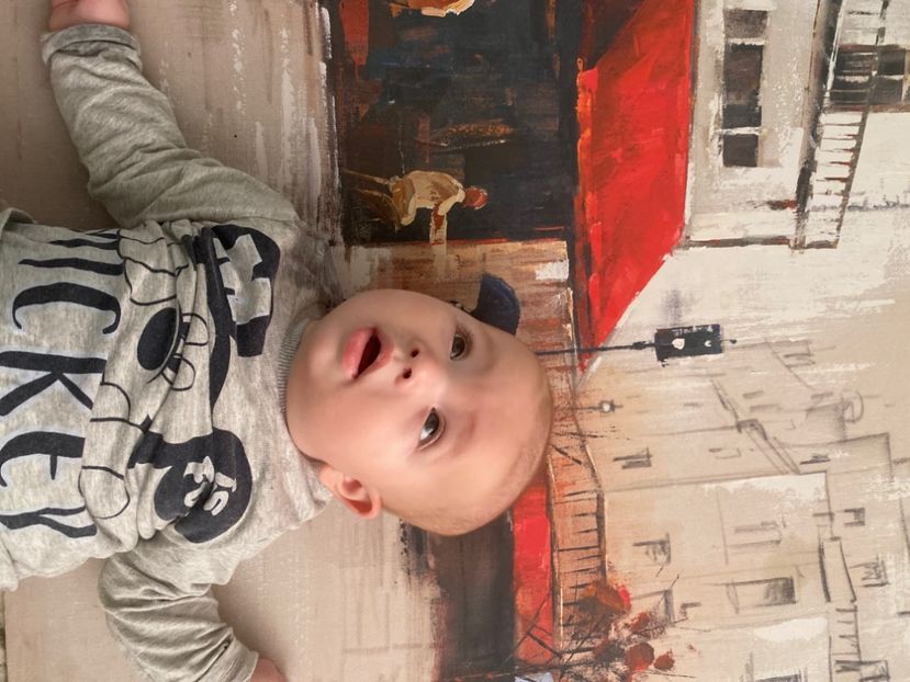 DBA1A4DE-8E3F-4657-9682-98E064729E5F - Lucas 5 months