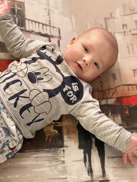 A8C85E2C-411B-4BE8-903C-D8AE07571A0A - Lucas 5 months