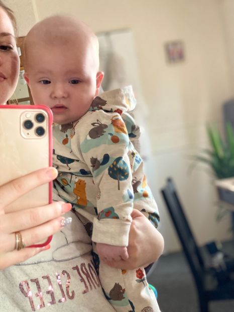 34A36AE2-F98E-4B7A-BD91-4E26930A56D7 - Lucas 5 months