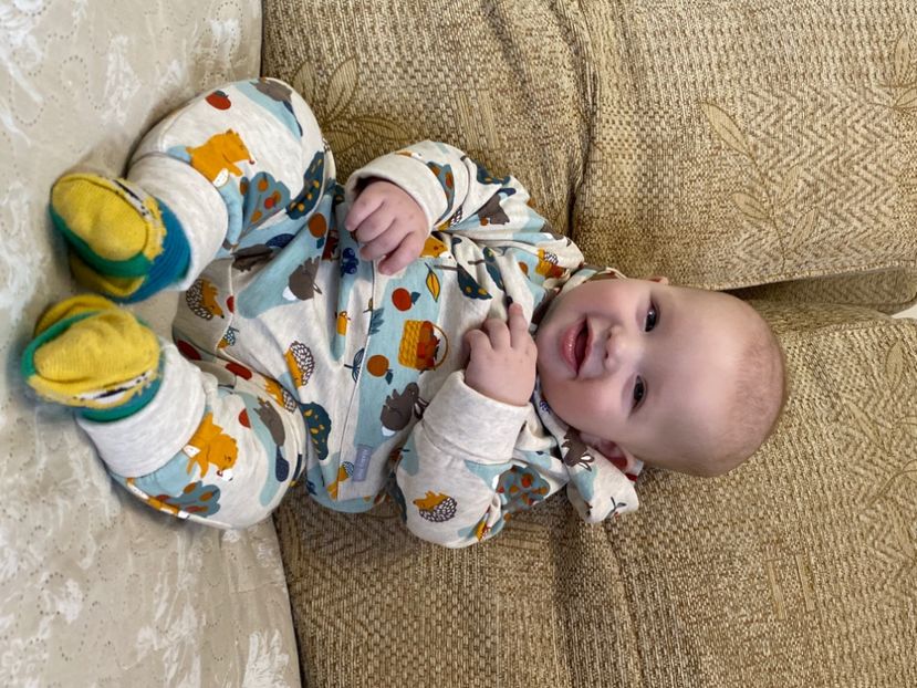 AA958B98-7CE9-421A-AC51-58F3C08C91DC - Lucas 5 months
