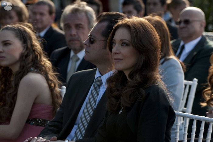 Los-Camaleones-tienen-un-final-feli_23-dd8bbb80-5dcf-102d-9cec-0019b9d5c8df