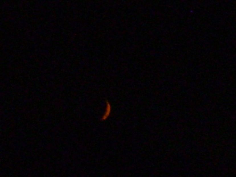 Luna noua in Sagetator - Luna - Soarele si norii - 2