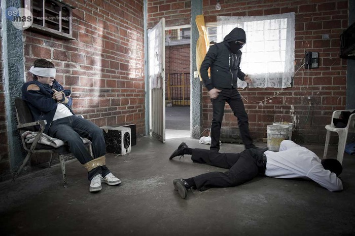 sebastian-rescata-a-ulises_15-01bfbce0-423c-102d-9cec-0019b9d5c8df