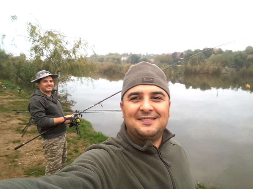 lilieci 2020 - EU SI PRIETENII MEI