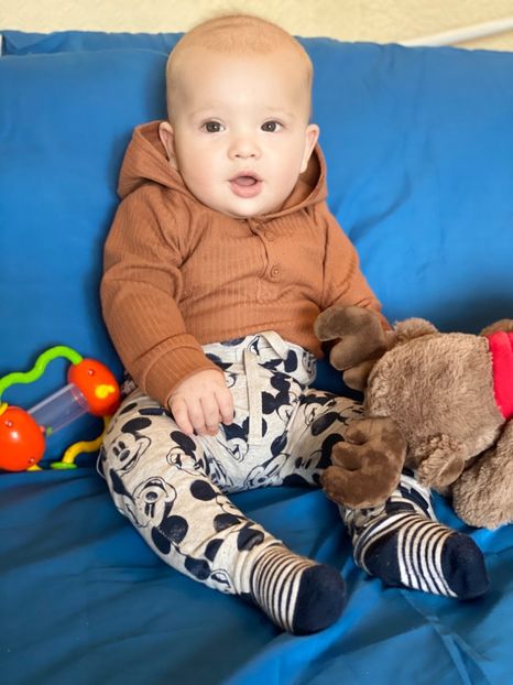 B1D60655-B510-4741-8E8C-1307DA02E0B6 - Lucas