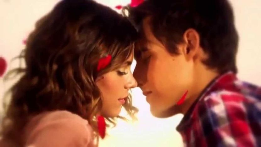 Violetta y Leon - Violetta