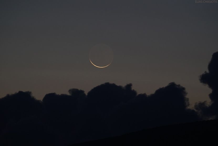 Conjunctie Luna in scadere-Mercur, Grecia - Luna - Soarele si norii - 2