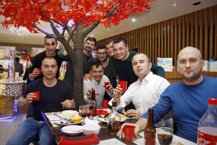 xxx - Aniversarea 28