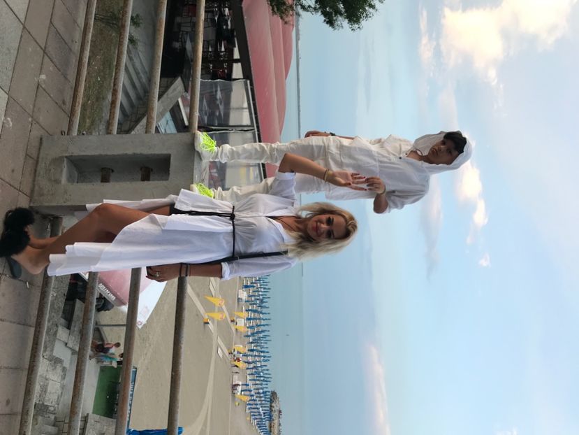 6ADB348E-7B57-4BEC-BAAE-CCE85CE9ACCE - poze A