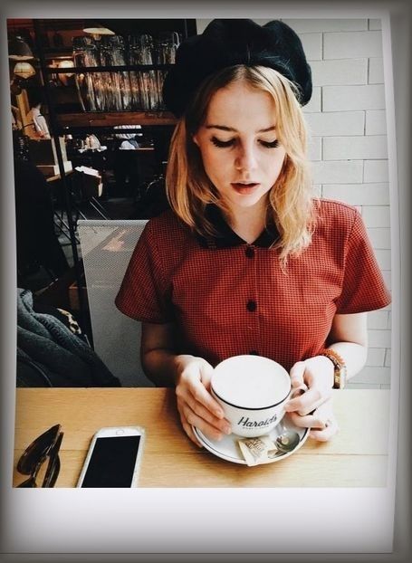 ˓2̣8̣ᵗʰ ტ.˒ Lucy Boynton warming her heart with a feminine cup of tea at the bar. - Memory is the diary we carry inside