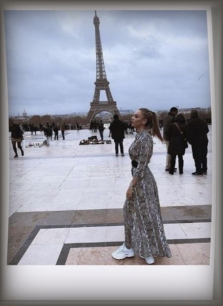 ˓0̣5̣ᵗʰ Ɲ̞.˒ Ester Expósito awaiting her foretold kindred spirit in front of la tour Eiffel. - Memory is the diary we carry inside