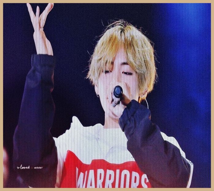 Day 8 (30-11-2020) - singing - 03 - Kim Taehyung