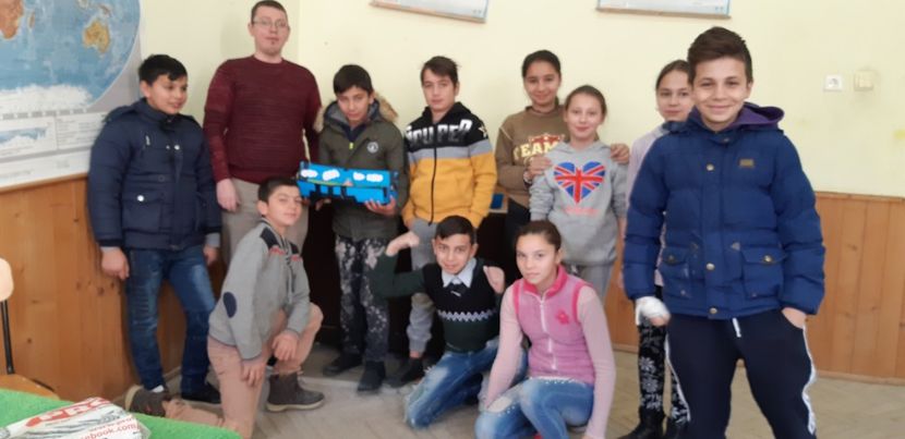  - 2019 Vulcanii si multe excursii in scoli