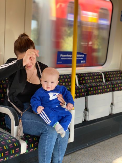 D15B0D6D-1EFD-4F06-84A8-9E0E33973E1E - Poze din iphone