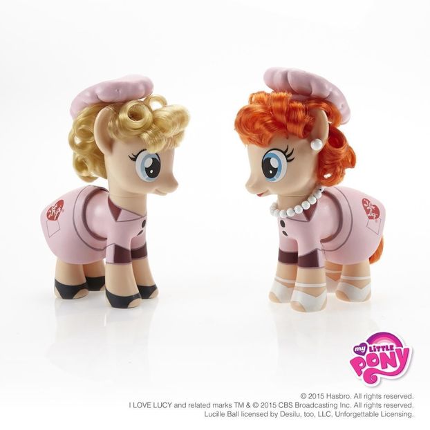 Dacre received his biggest love: ponies ♥️ from a special, exclusive collection! With ♥️, Matty :3. - Secret Santa is coming to town