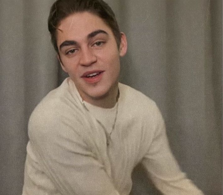 থৣĦғᴛ؟ℬᵉ̶̶ᵃ̶̶ᵘ̶̶ℛᵉ̶ᵍ̶ᵃ̶ʳ̶ᵈ͠ ༈٫ -teristic Penniței. Pennița! El să fie cel care-l acosta acum, din - the sixth destination is in Zermatt