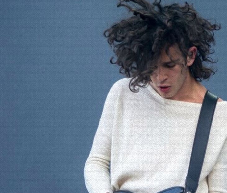 ⊺ⱶ∙ⱻ⃞¹⁹⁷⁵∕▪‧.; euforică; o isprăvește peste aprox. 15 minute de bombănit. Imediat după se năpustește - the sixth destination is in Zermatt