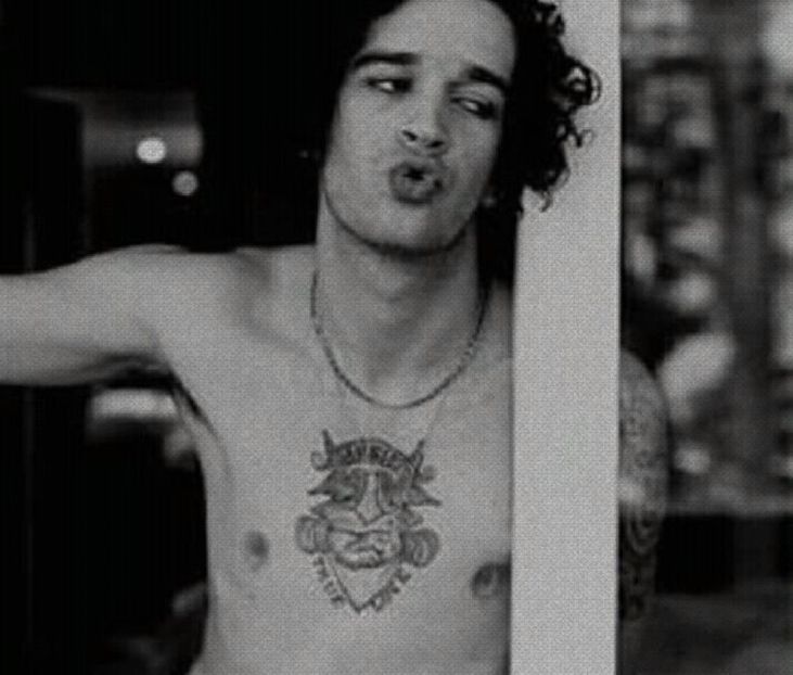 ⊺ⱶ∙ⱻ⃞¹⁹⁷⁵∕▪‧.; Nici nu-i decolase măslina bine din esofag că această cruntă realitate îi zdruncină - the sixth destination is in Zermatt