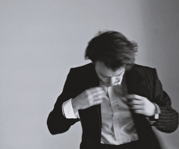 ¹ ∙ͅ●̤̈̇·̣̇　̾ ;˛ Își odihnește trupul acolo, în capul mesei. Mai aproape de Matthew. - the sixth destination is in Zermatt