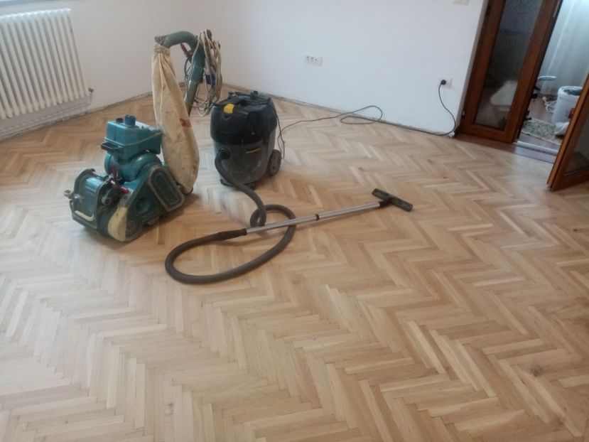  - 2020 Parchet Raschetat