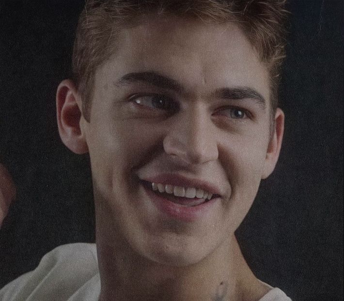 থৣĦғᴛ؟ℬᵉ̶̶ᵃ̶̶ᵘ̶̶ℛᵉ̶ᵍ̶ᵃ̶ʳ̶ᵈ͠ ༈٫ șoptindu-i blând: „Aș dori și ceva mai sățios, dacă nu ți-e cu - the sixth destination is in Zermatt