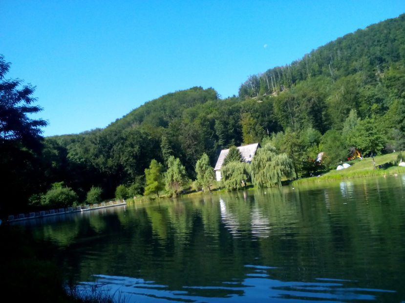  - Lacul Nistru din Maramureș