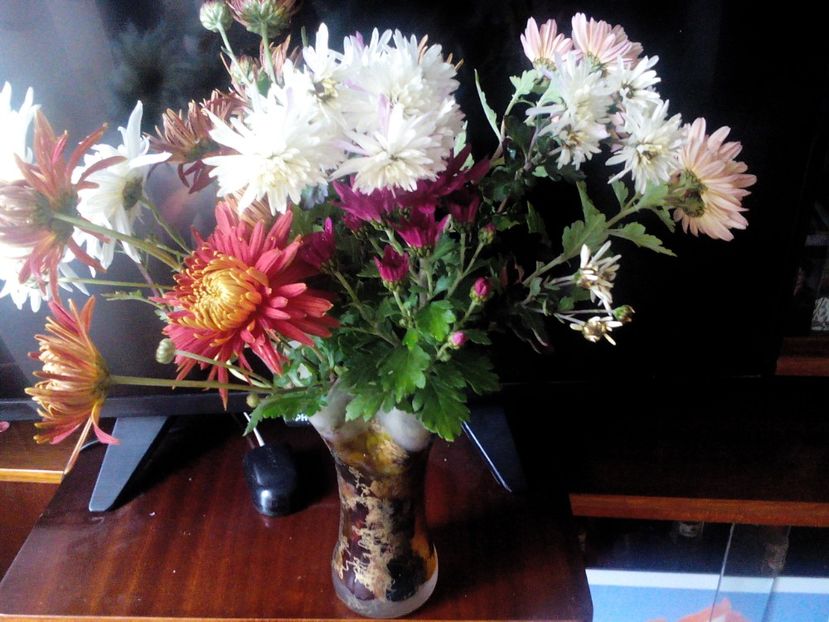  - 2021 La multi ani!