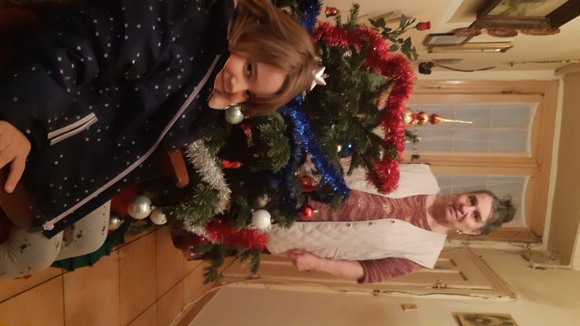 Decembrie 2020 - familia