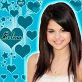 CA2BU15F - Selena Gomez