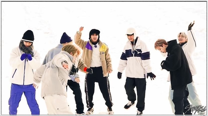 ♦ Dᴀʏ 259 ♦ 14.02.2021 ♦ - SKZeverywhereallaroundtheworld