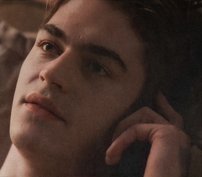 থৣĦғᴛ؟ℬᵉ̶̶ᵃ̶̶ᵘ̶̶ℛᵉ̶ᵍ̶ᵃ̶ʳ̶ᵈ͠ ༈٫ palpând florile. „Da, mi-ar prinde bine ceva de mâncare.” Săritura - the sixth destination is in Zermatt