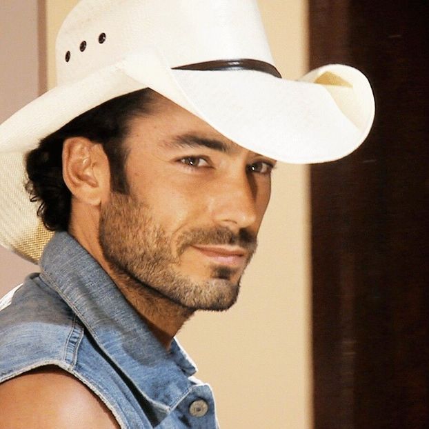 Arturo - Tierra de Reyes