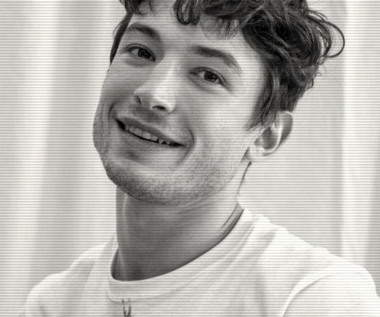 ⌮˒♥˓ Iṇℰẓṛạ’s⋅⁽ẅöṛdṡ⁾... 　‰ː opus rămâne ridicat. În jurul canapelei largi din cea mai moale - the sixth destination is in Zermatt