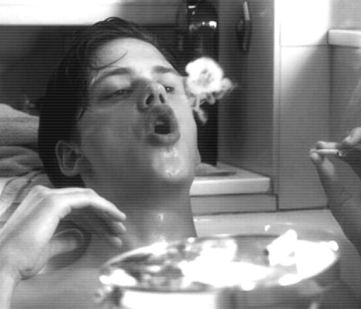 ⭒　　 ̠̕✺ ̭̄ ; tede şi îngălbenite. Când, brusc, muzica se opri, căci se hotărî a se descotorosi de - the sixth destination is in Zermatt