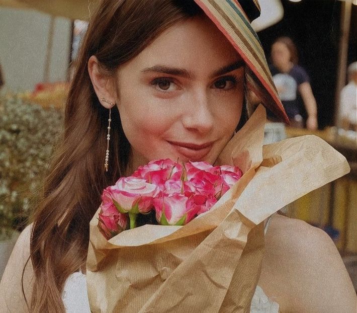 ▫□̣̇ͅ ̣̇ͅ 　̾ .;˛ pirueta îndrăzneață a unui semicerc în juru-i, și gândul i se avântă din fundul pa - the sixth destination is in Zermatt