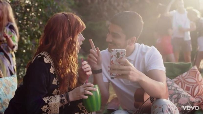 Helena y Thiago - Bia Disney Channel
