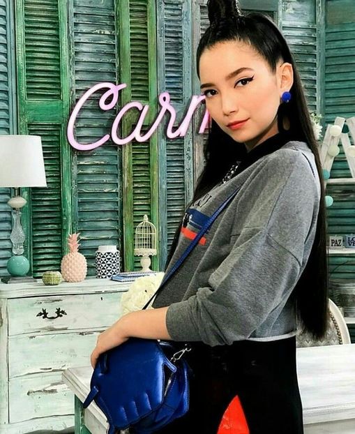 Carmin - Bia Disney Channel
