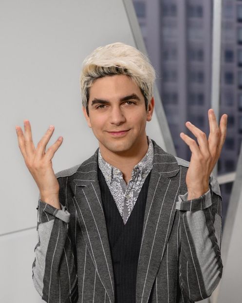 Marcos Golden - Bia Disney Channel