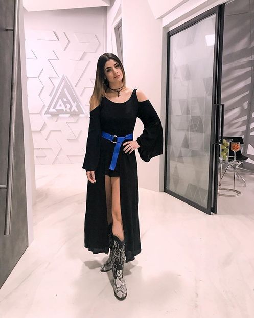 Mara - Bia Disney Channel