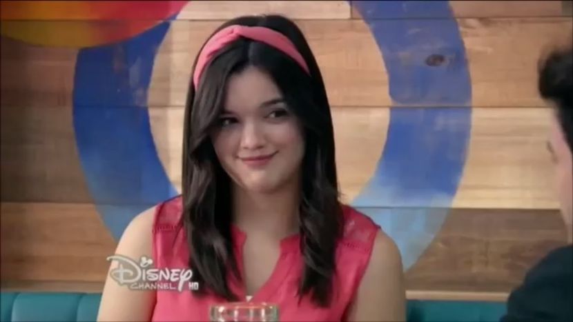 Delfina Delfi Alzamendi - Soy Luna