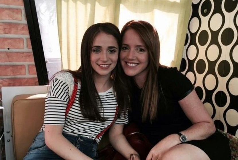 Nina y su mama - Soy Luna