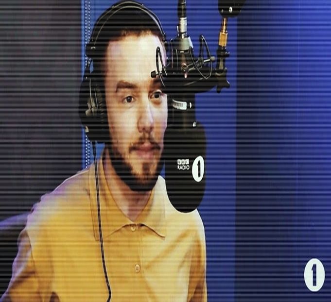 — „Trebuie să le arăt domnișoarelor ce înseamnă un domn adevărat... Ce pot să fac acum - EP01 l Back to the good old days