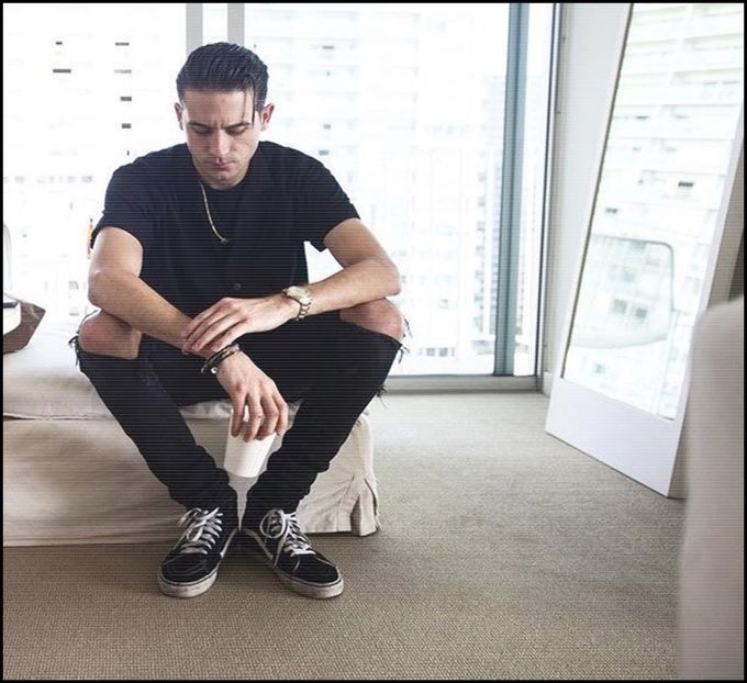 — Pașii mei indolenți mă poartă către noua prezență feminină, având un zâmbet întipărit - EP01 l Back to the good old days