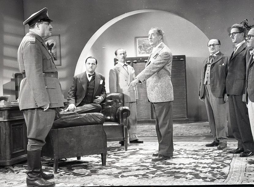 Corigenta Domnului Profesor - Corigenta Domnului Profesor 1966