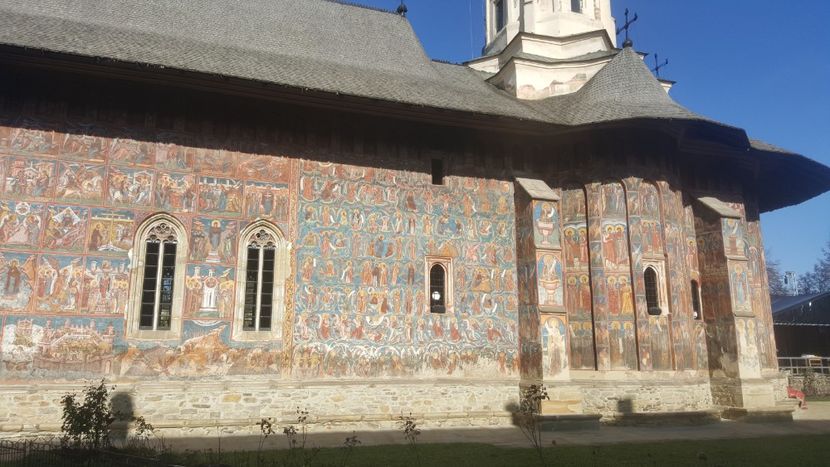  - Manastiri