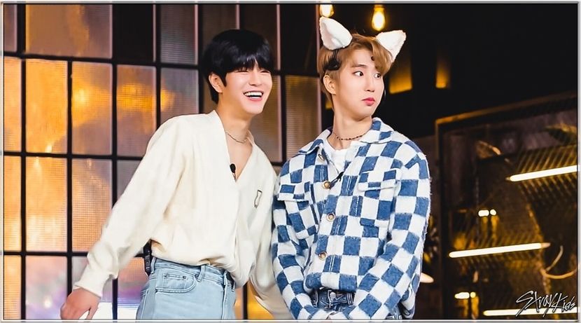 ♦ Dᴀʏ 306 ♦ 02.04.2021 ♦ - SKZeverywhereallaroundtheworld