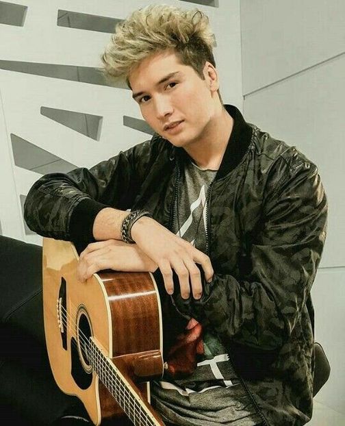Jandino - Bia Disney Channel