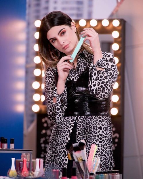 Mara Morales - Bia Disney Channel